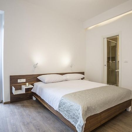 Luxury Accommodation Marino 斯普利特 外观 照片